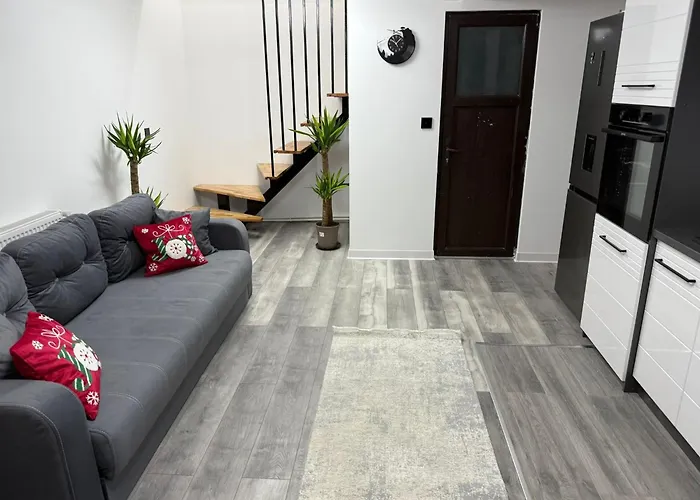 Modern,ideal Pentru 2 Cupluri Sau O Familie Cu 2 Copii *